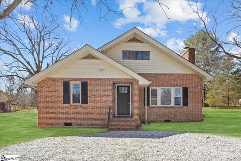 60 Styles Rd, Travelers Rest, SC 29690
