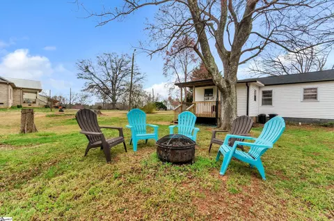 Exterior - 251 Cooley Bridge Rd, Pelzer, SC 29669 photo 5 of 7