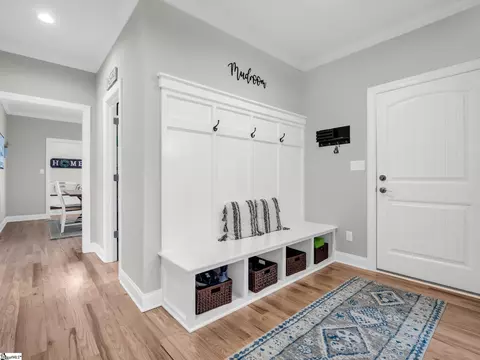 Entry Way - 301 Robbins Rd, Chesnee, SC 29323 photo 3 of 3