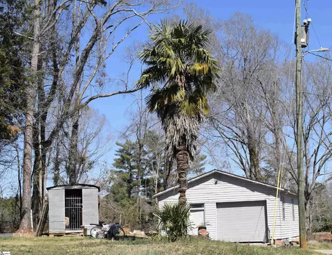 Exterior - 147 Eastview Rd, Pelzer, SC 29669 photo 2 of 5