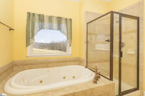 Bath - 128 Tully Dr, Anderson, SC 29621 photo 3 of 4