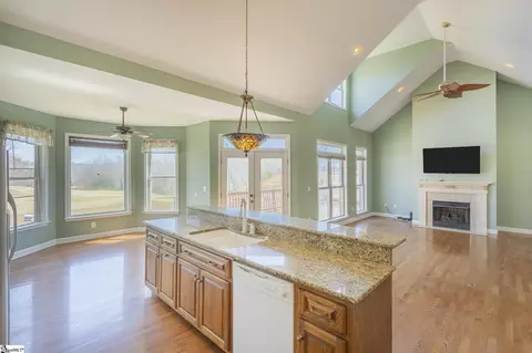 Living - 128 Tully Dr, Anderson, SC 29621 photo 4 of 4