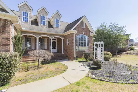Exterior - 128 Tully Dr, Anderson, SC 29621 photo 4 of 14