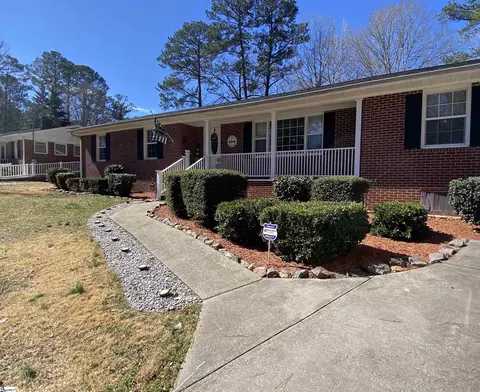 920 Gary Dr, Mccormick, SC 29835