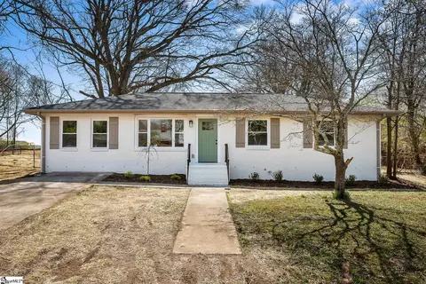 46 Echols Dr, Greenville, SC 29605