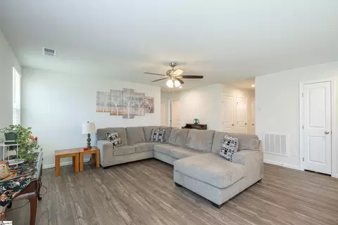 176 Ralston Rd, Greer, SC 29651 photo 7
