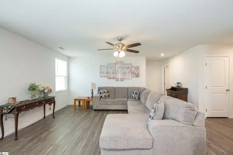 176 Ralston Rd, Greer, SC 29651 photo 6