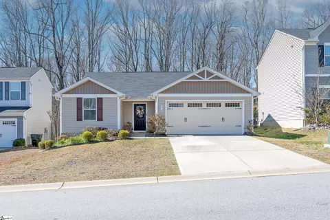 176 Ralston Rd, Greer, SC 29651
