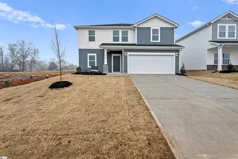 1592 Erindale Dr, Wellford, SC 29385