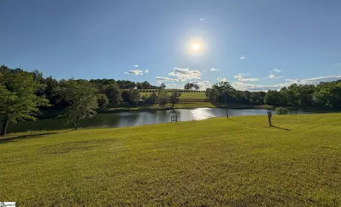 2803 Earles Bridge Rd, Easley, SC 29640 photo 2