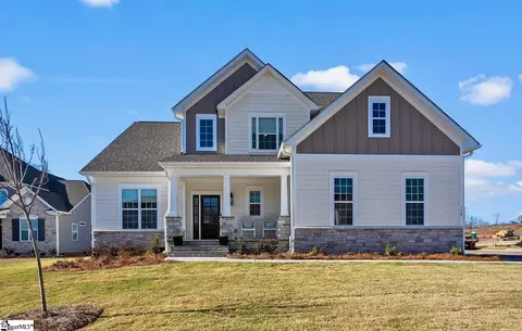 790 Enoree River Pl, Greer, SC 29651