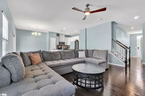 137 Middleby Way, Greer, SC 29650 photo 9