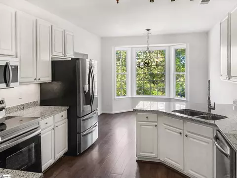 Kitchen - 22 Rustcraft Dr, Greer, SC 29651 photo 1 of 4