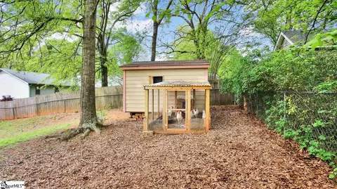 Exterior - 317 E Celestial Dr, Greer, SC 29651 photo 6 of 10