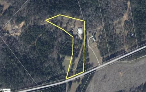 500 Mars Bridge Rd, Calhoun Falls, SC 29628