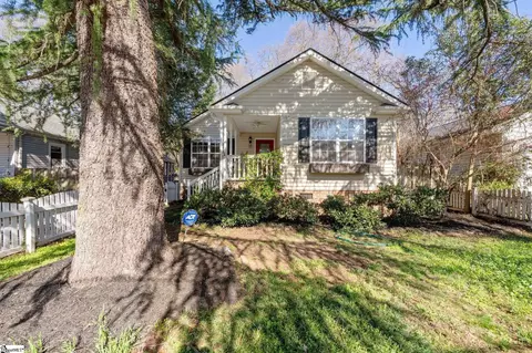 17 Simmons Ave, Greenville, SC 29607