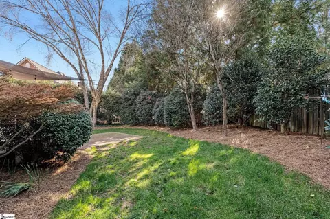 Exterior - 4 Craigmillar Pl, Greer, SC 29650 photo 10 of 11