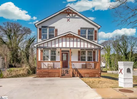 105 Sterling St, Greenville, SC 29601