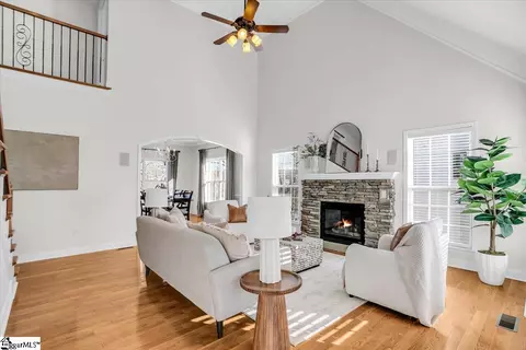 124 Briar Park Dr, Greer, SC 29651 photo 8