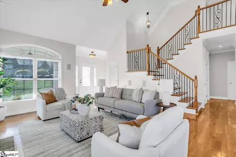 124 Briar Park Dr, Greer, SC 29651 photo 5