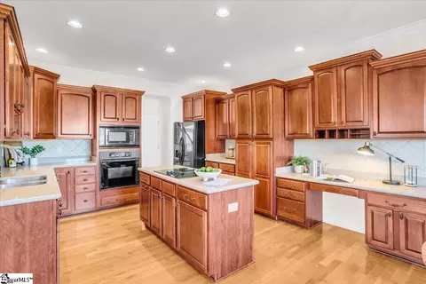 124 Briar Park Dr, Greer, SC 29651 photo 12