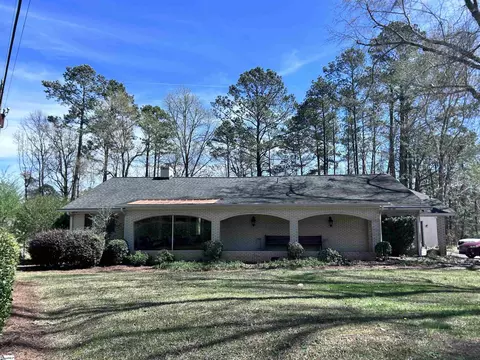 1581 Pinehaven Ext, Laurens, SC 29360