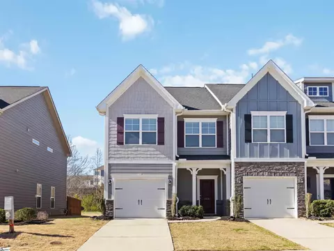 121 Hartland Pl, Simpsonville, SC 29680