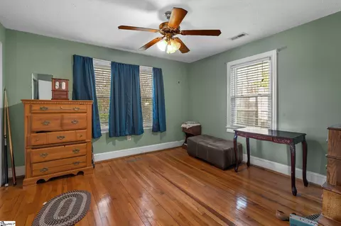 Bedroom - 101 Andrew Ave, Easley, SC 29640 photo 4 of 5