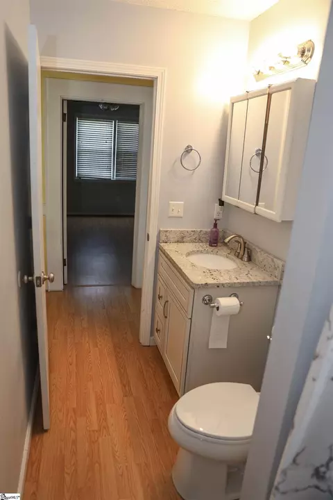 201 Arial St, Easley, SC 29640 photo 6