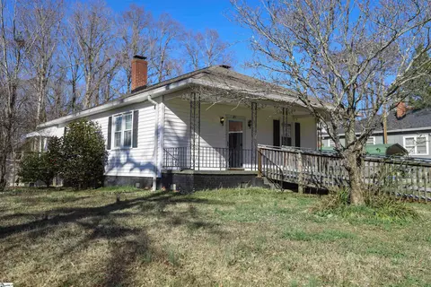 201 Arial St, Easley, SC 29640