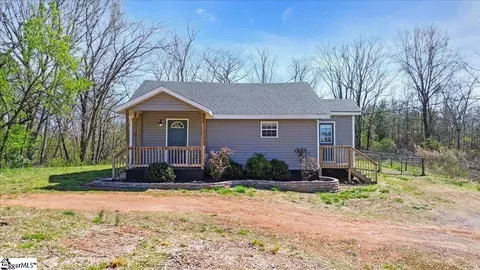 15 Lake Ridge Dr, Greenville, SC 29611