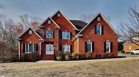 704 Ladykirk Ln, Greer, SC 29650