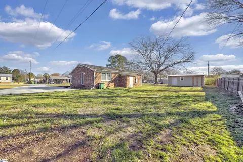 105 G St, Williamston, SC 29697 photo 17