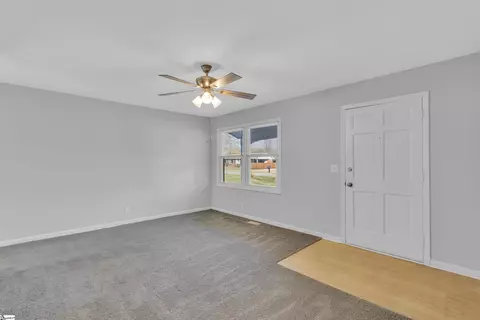 105 G St, Williamston, SC 29697 photo 10