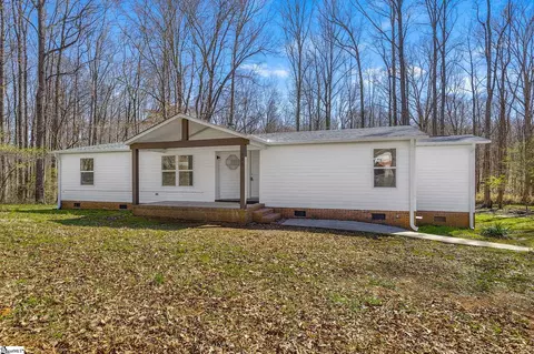101 Hamilton Ln, Liberty, SC 29657