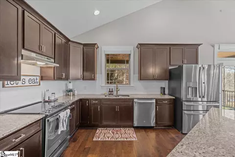 Kitchen - 321 Shadow Ln, Lyman, SC 29365 photo 1 of 4
