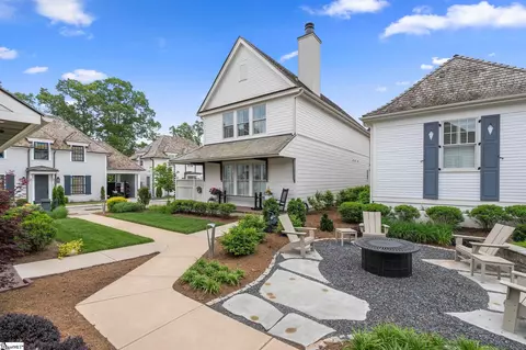 107 Denton Dr, Greenville, SC 29615