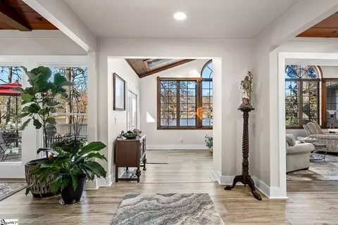 Entry Way - 830 Lakeside Dr, Anderson, SC 29621 photo 2 of 4