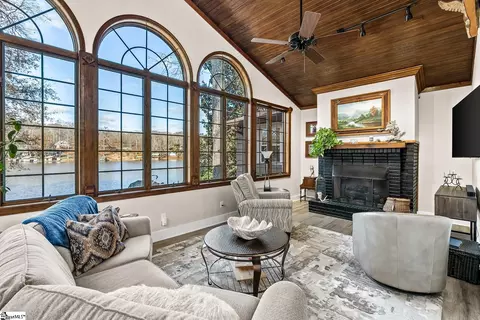 Living - 830 Lakeside Dr, Anderson, SC 29621 photo 1 of 1