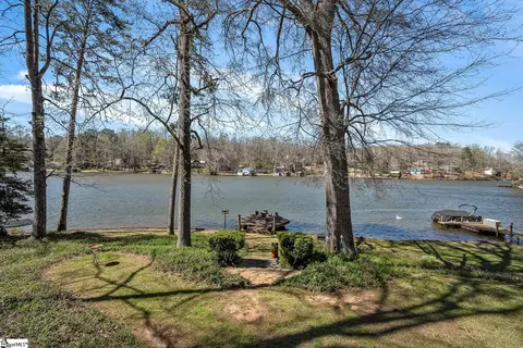 View/Area - 830 Lakeside Dr, Anderson, SC 29621 photo 1 of 6