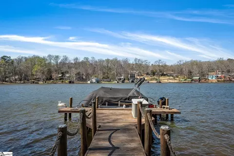 View/Area - 830 Lakeside Dr, Anderson, SC 29621 photo 3 of 6