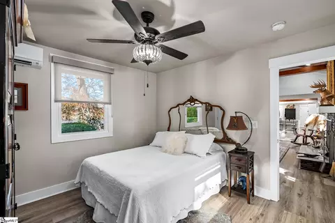 Bedroom - 830 Lakeside Dr, Anderson, SC 29621 photo 4 of 5