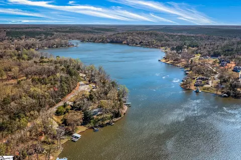 View/Area - 830 Lakeside Dr, Anderson, SC 29621 photo 5 of 6