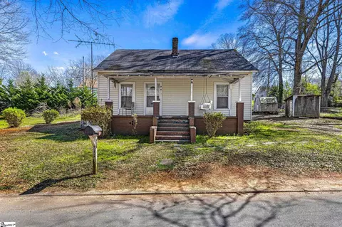 408 Graham St, Easley, SC 29640