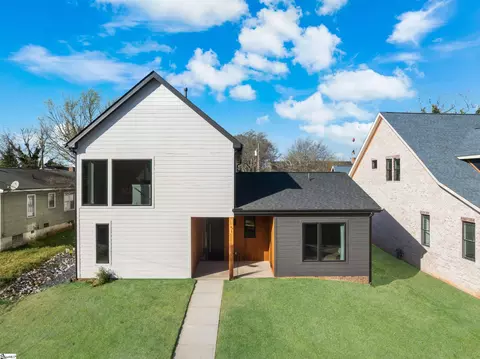 51 Doe St, Greenville, SC 29611