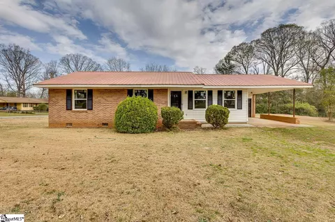 312 Westwood Dr, Anderson, SC 29626