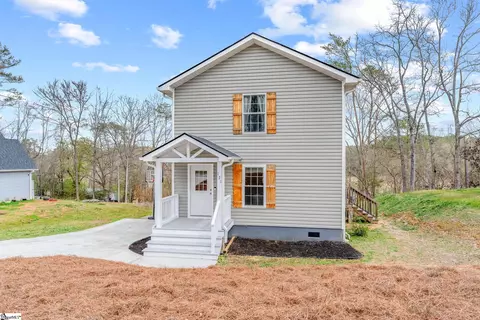 121 Forrester Dr, Liberty, SC 29657 photo 2