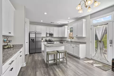 607 River Trace Loop, Simpsonville, SC 29680 photo 11