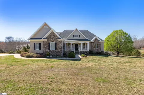 1736 Jackson Hollow Trl, Travelers Rest, SC 29690