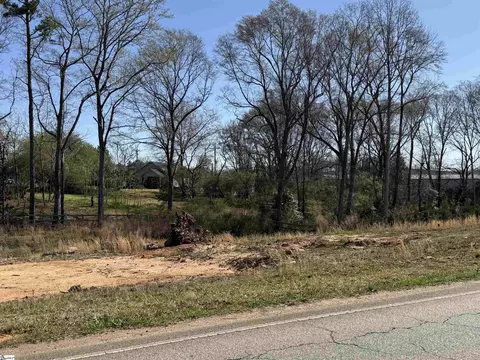 126 Stenhouse Rd, Simpsonville, SC 29680